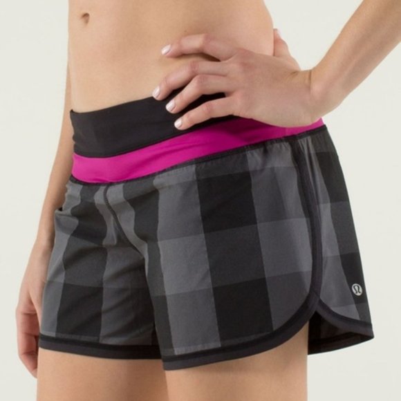 lululemon athletica Pants - Lululemon Groovy Run Short